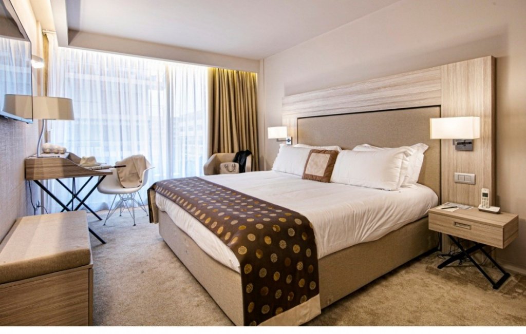 Фото Hotel Juliana Cannes