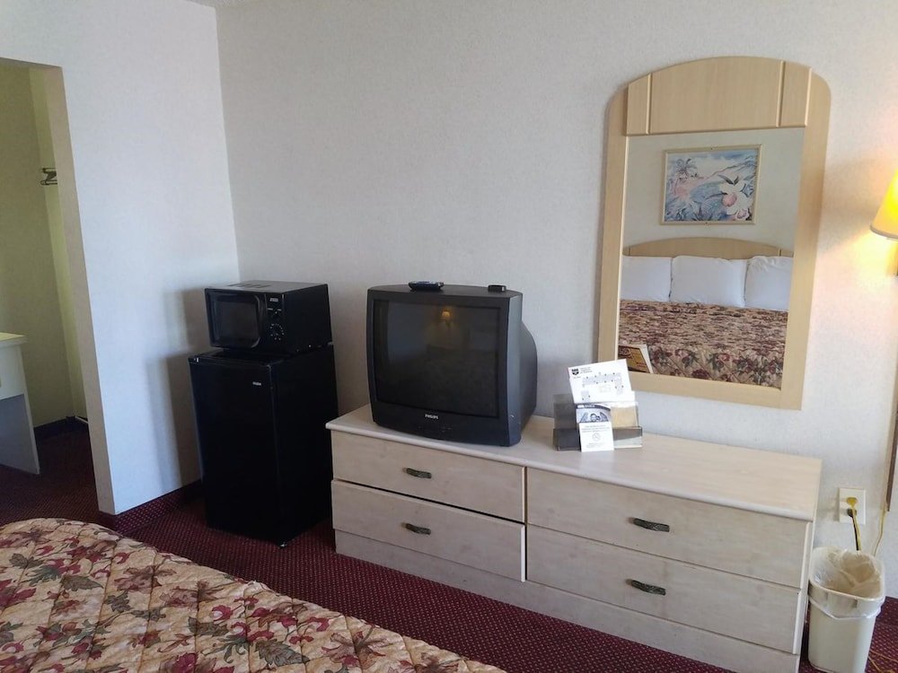 Фото Quality Inn Saint Petersburg North-Tampa Bay