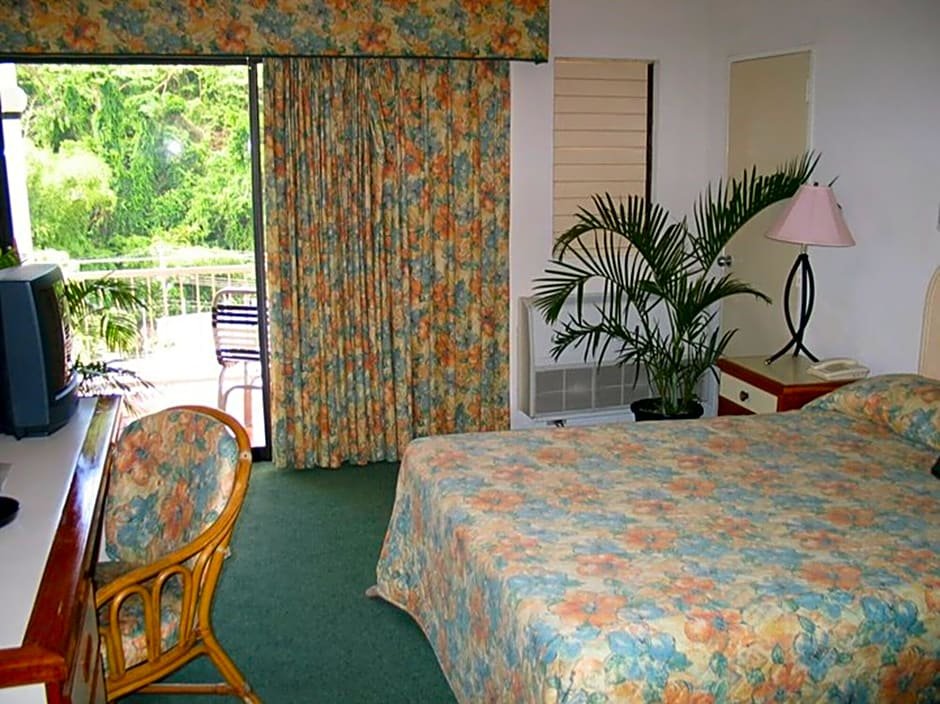 Фото Cascadia Hotel Conference Center