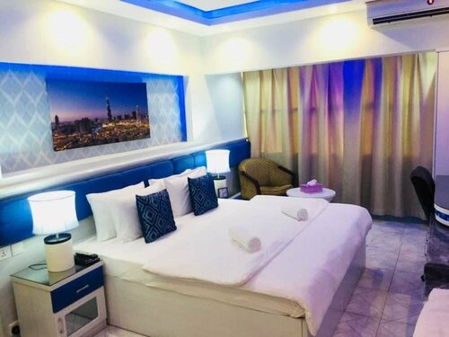 Гостиница Trans World Hotel в Дубае