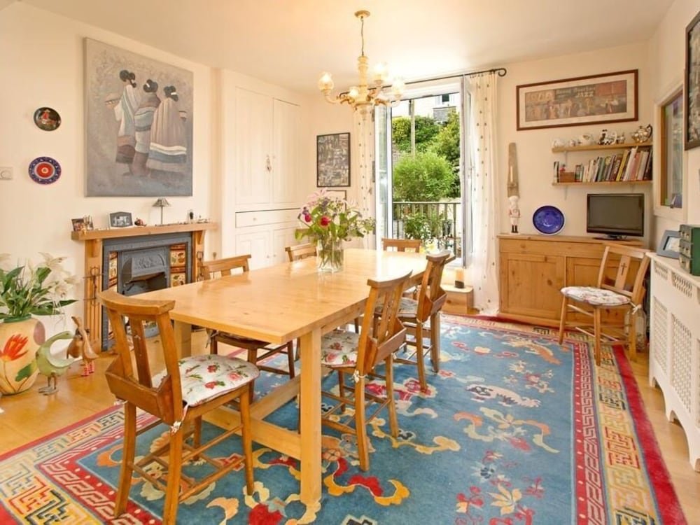 Фото Anchor House