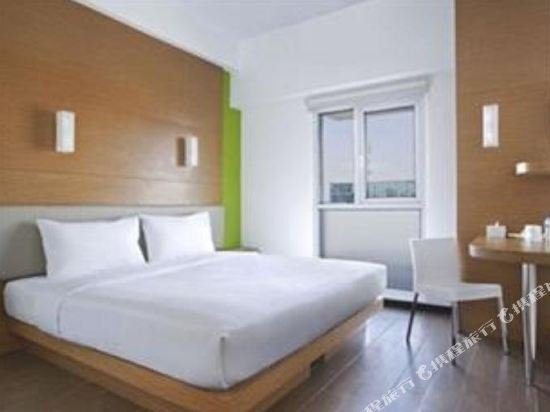 Фото Amaris Hotel Malang