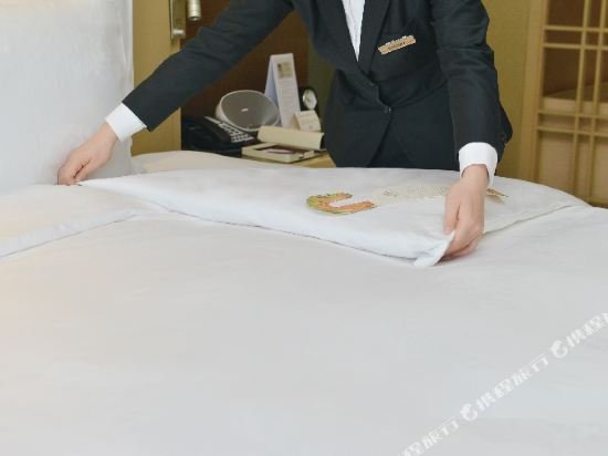 Фото LN Garden Hotel  Guangzhou