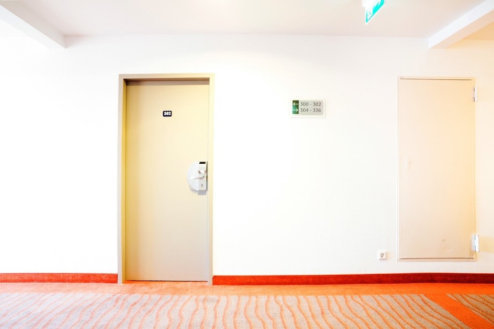 Фото Select Hotel Hamburg Nord