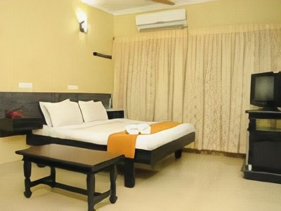 Фото Hotel Rajam