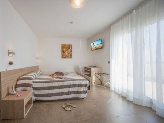 Фото Hotel Touring Misano Adriatico