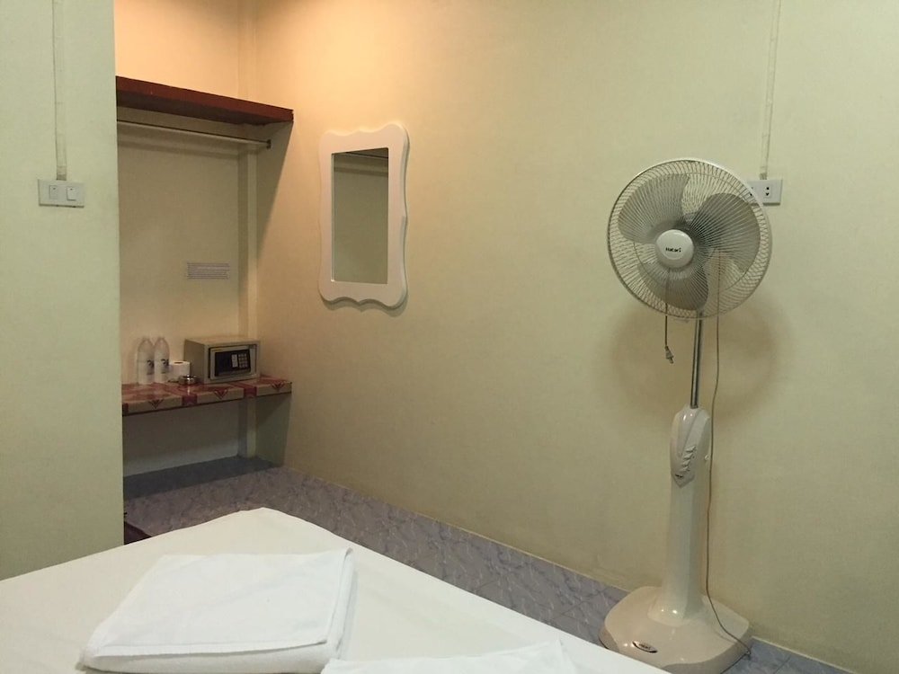 Фото Baan Rom Mai Resort