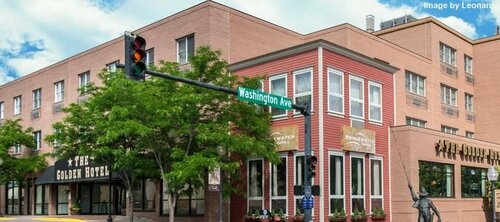 Внешний вид отеля The Golden Hotel, Ascend Hotel Collection в Голдене, фото 1