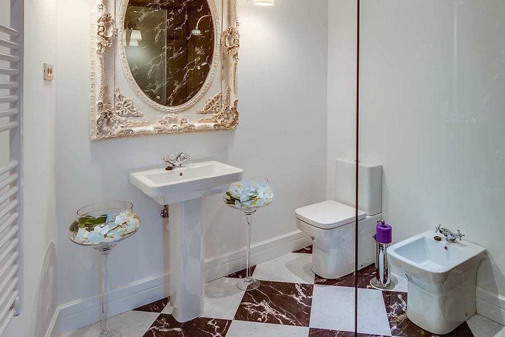 Фото Purple Dog Suites