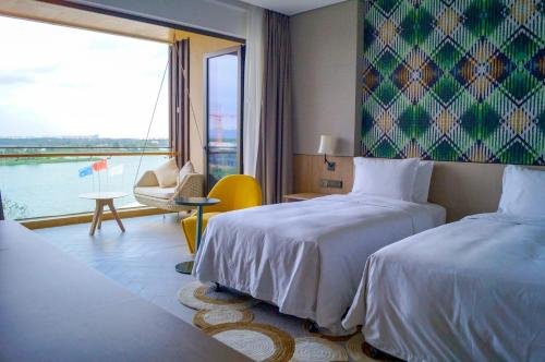 Фото Holiday Inn Resort Qionghai Guantang, an Ihg Hotel