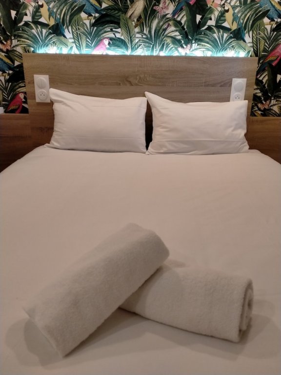 Фото Kyriad Direct Toulon Ouest La Seyne Sur Mer 