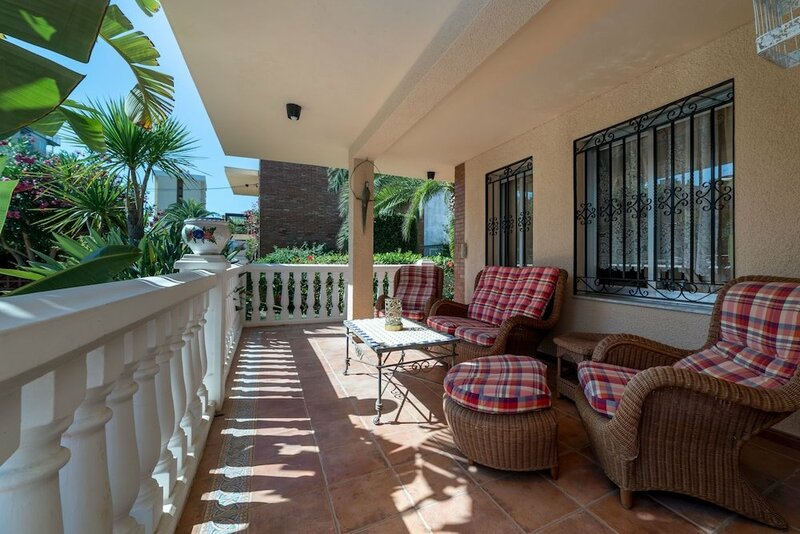 Гостиница Travel Habitat Villa Benicassim