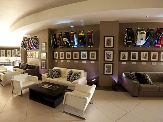 Фото Monomotapa Village at Legend Golf & Safari Resort