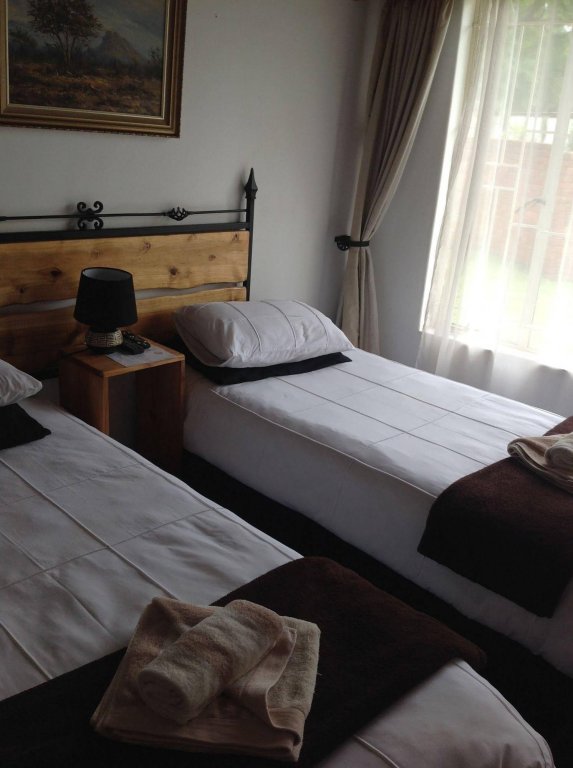 Фото Gorgeous Gecko Guesthouse