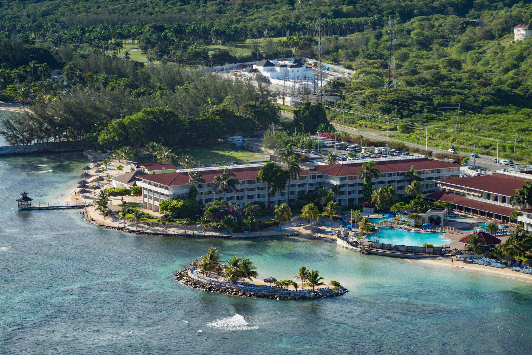 Фото Holiday Inn Resort Montego Bay