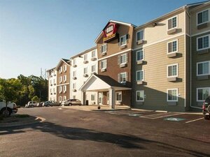 Гостиница WoodSpring Suites Kansas City Mission