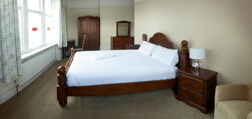 Фото The Shakespeare Hotel