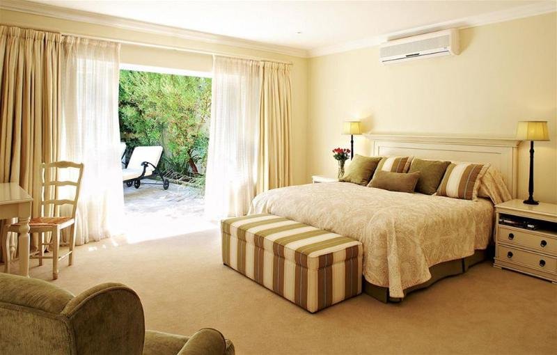 Фото The Last Word Constantia