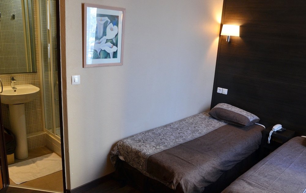 Фото Hôtel du Parc Even