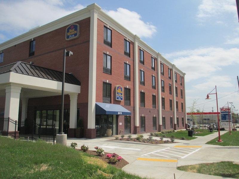 Фото Best Western Plus College Park Hotel