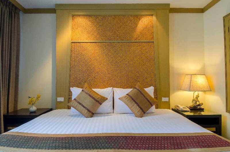 Фото The Tarntawan Hotel Surawong Bangkok