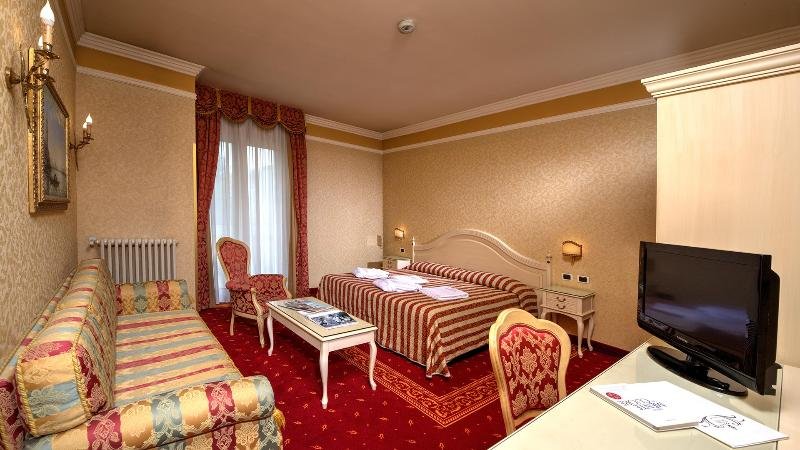 Фото Hotel Terme Helvetia