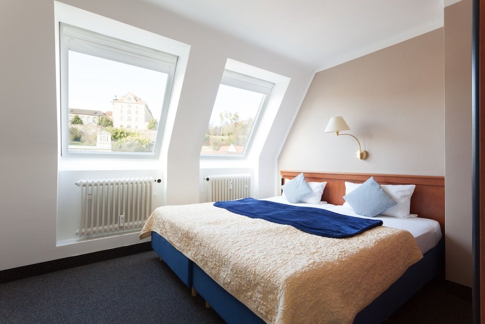 Фото Hotel Quellenhof