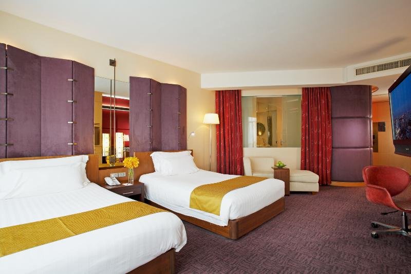 Фото Centara Grand & Bangkok Convention Centre at CentralWorld