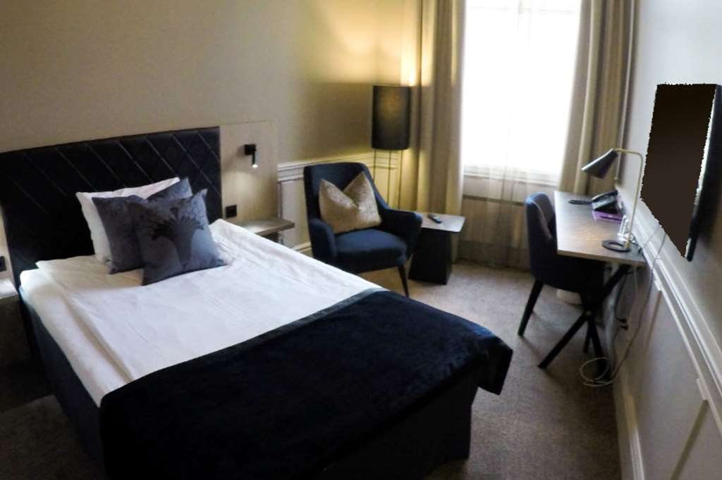 Фото Hotel Brosundet