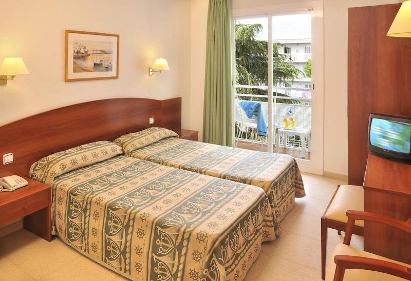 Фото Ght Balmes, Hotel - Aparthotel & Splash