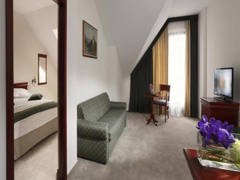 Фото Hotel Kompas