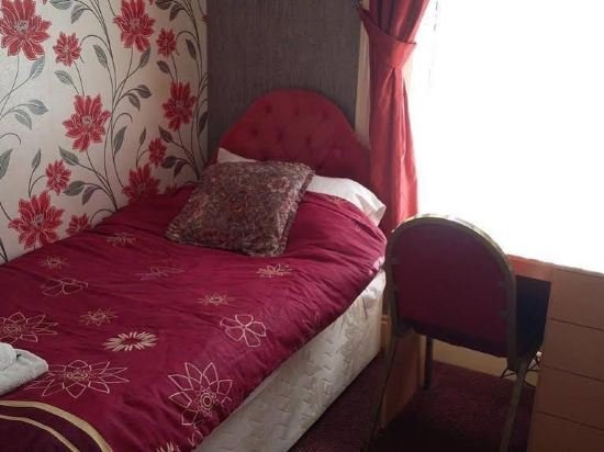 Фото The Trafalgar