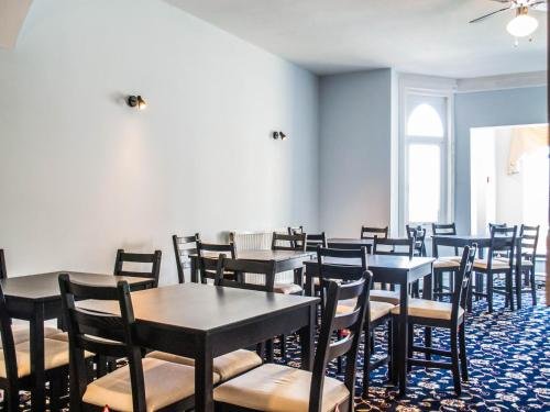 Фото Pleasure Hotel by the Beach