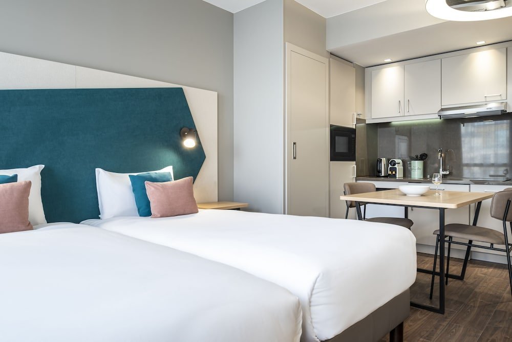 Фото Aparthotel Adagio London Stratford