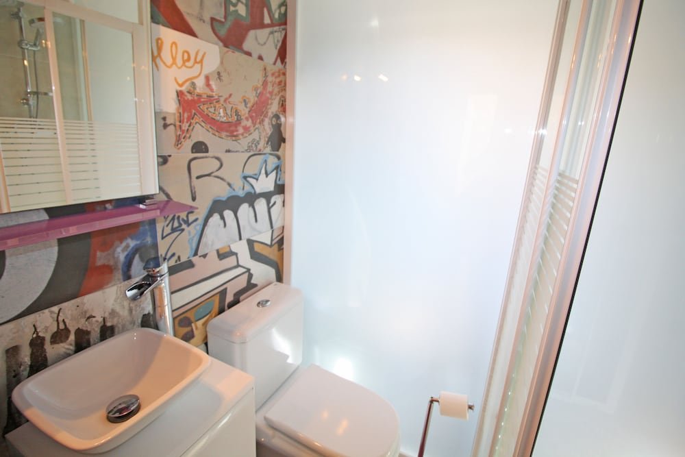 Фото Apartamentos la Reina