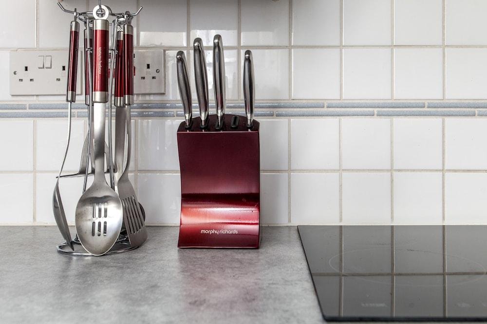 Фото 2Bed 2Bath Apartment in Fitzrovia