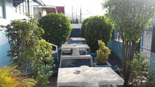 Гостиница Melbourne Inn Trinidad в Порт-оф-Спейн