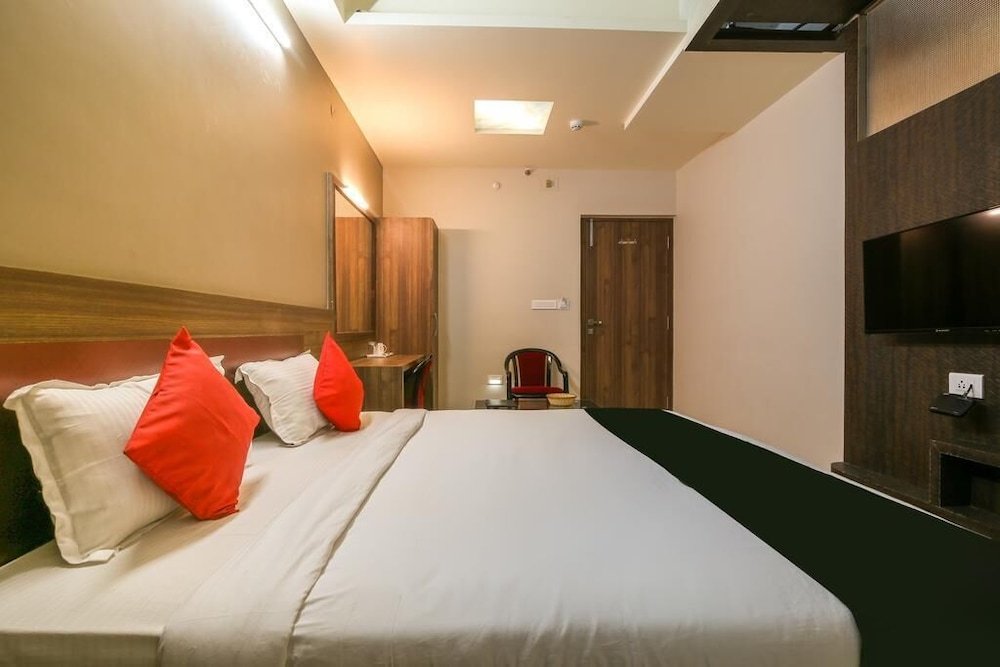 Фото Hotel Pratap Iinternational by ShriGo Hotels