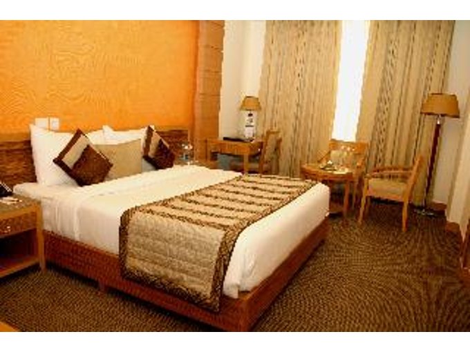 Фото Comfort Inn Saffron Kiran