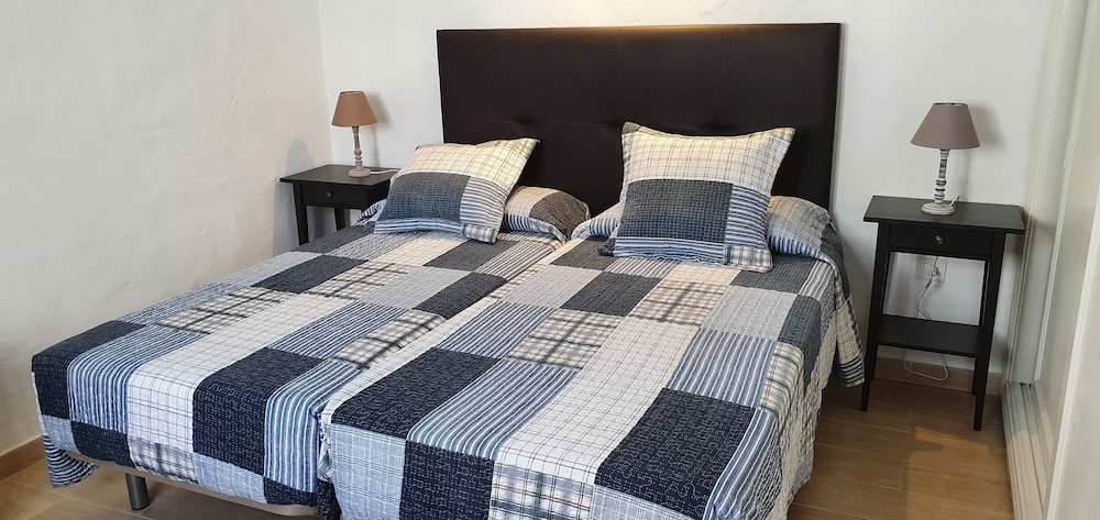 Фото Gueldera Apartments