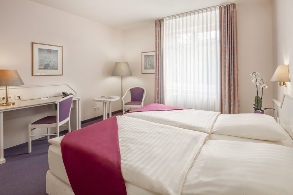 Фото Hotel Ambiente