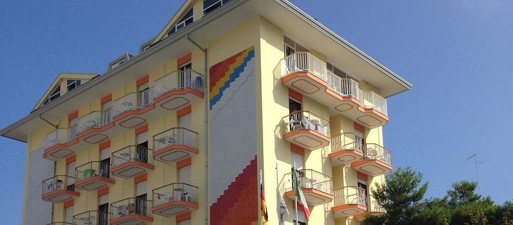 Фото отеля 5