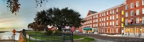 Гостиница Natchez Grand Hotel & Suites On the River в Видалии
