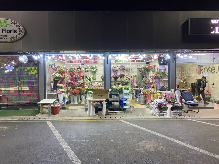 Jinsiy aloqada bolgan kichik qizlarni onlayn tomosha qiling