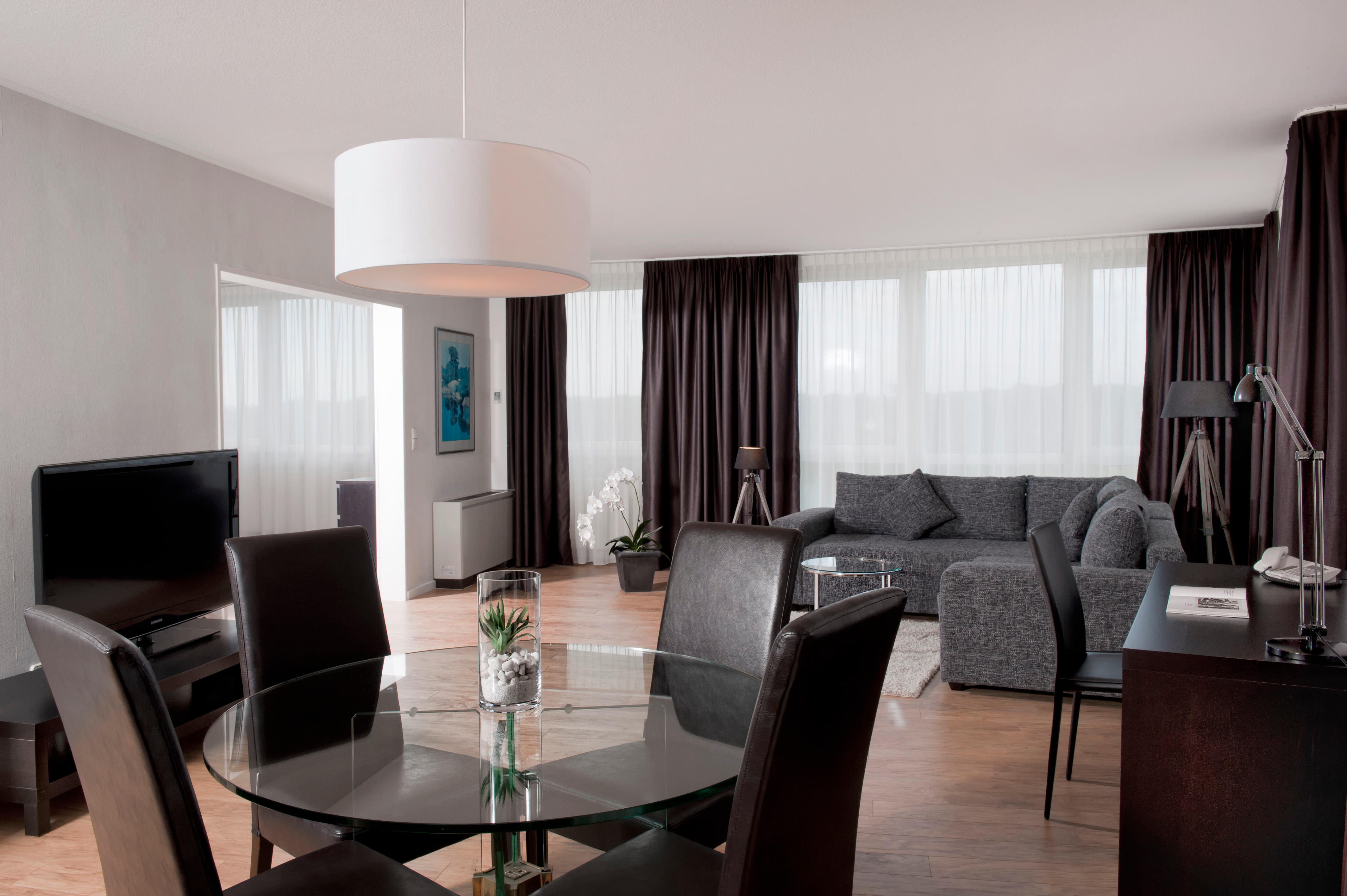 Фото Wyndham Hannover Atrium