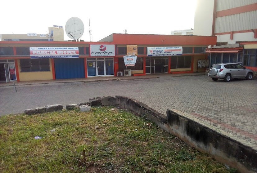 Post office EMS Office, Kumasi, photo