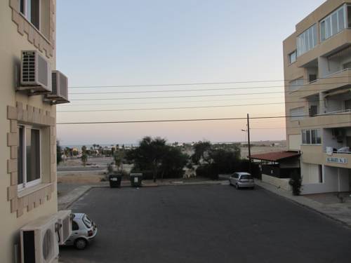 Фото St. Mamas Hotel Apartments