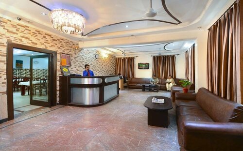 Гостиница Hotel Prashant Palace в Агре
