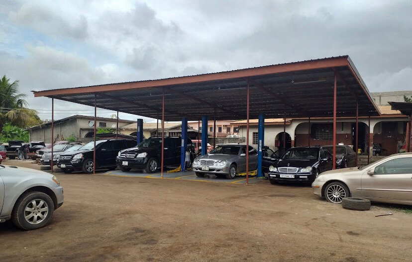 Car dealership ABH Mercedes Service, Kumasi, photo