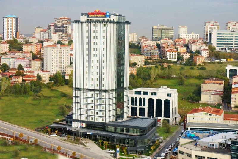 Гостиница TRYP by Wyndham Istanbul Basin Ekspres в Багджиларе